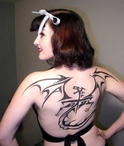 female tatto dragon style